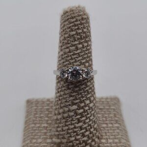 Size 6.25 Sterling Silver Triple Round Cubic Zirconia Gems Ring A3167